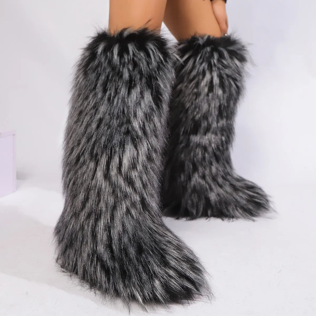 New Designer Luxury Women Fluffy Faux Fur High Tube Snow Boots Long Fur Mongolian Wool Boots Knee High Boots Ankle Snow Boots